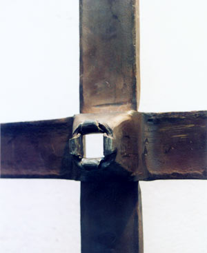 Kreuz von hinten